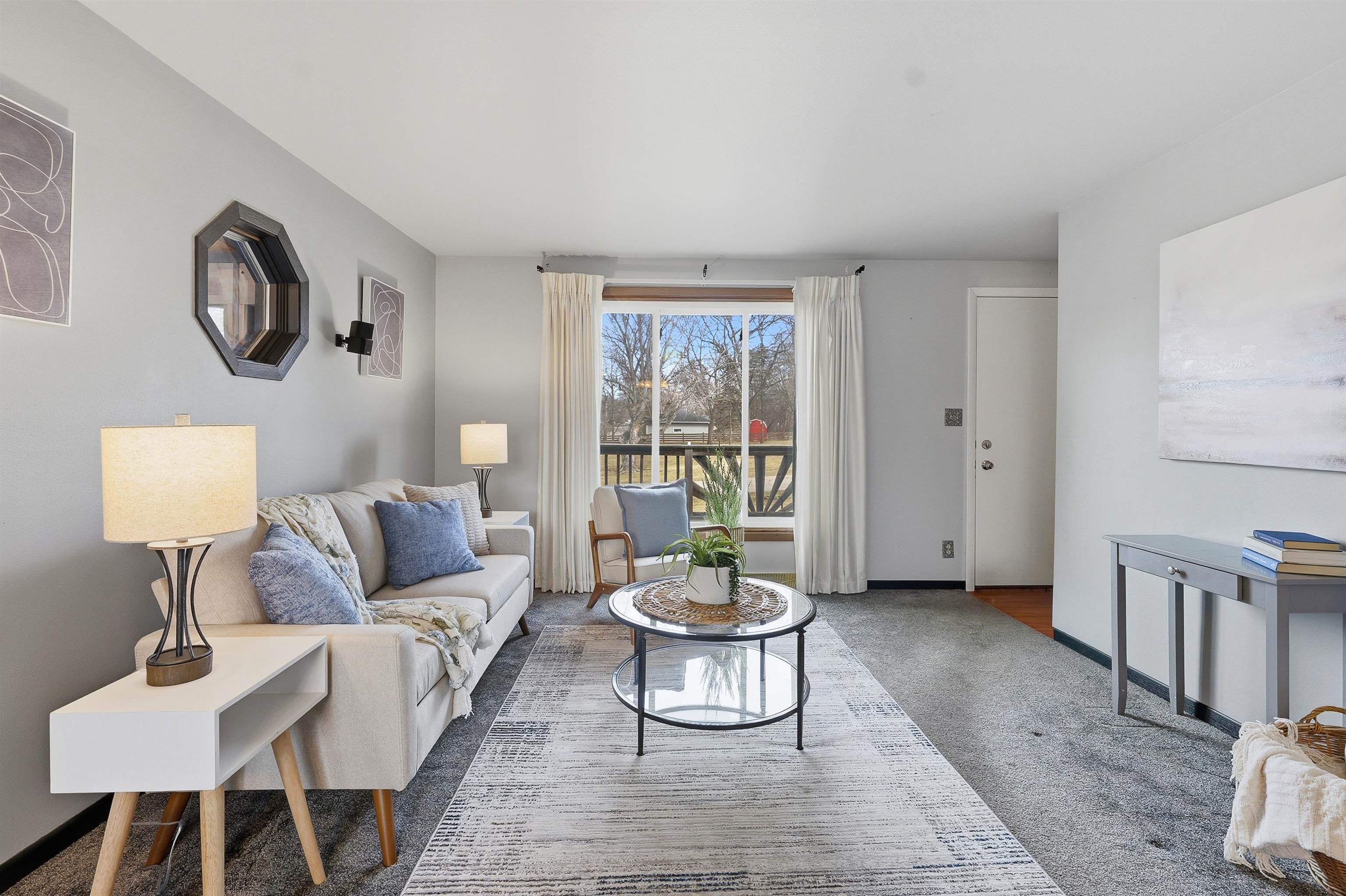 711 Castello Street Fremont, WI 54940 - Photo 4 of 47