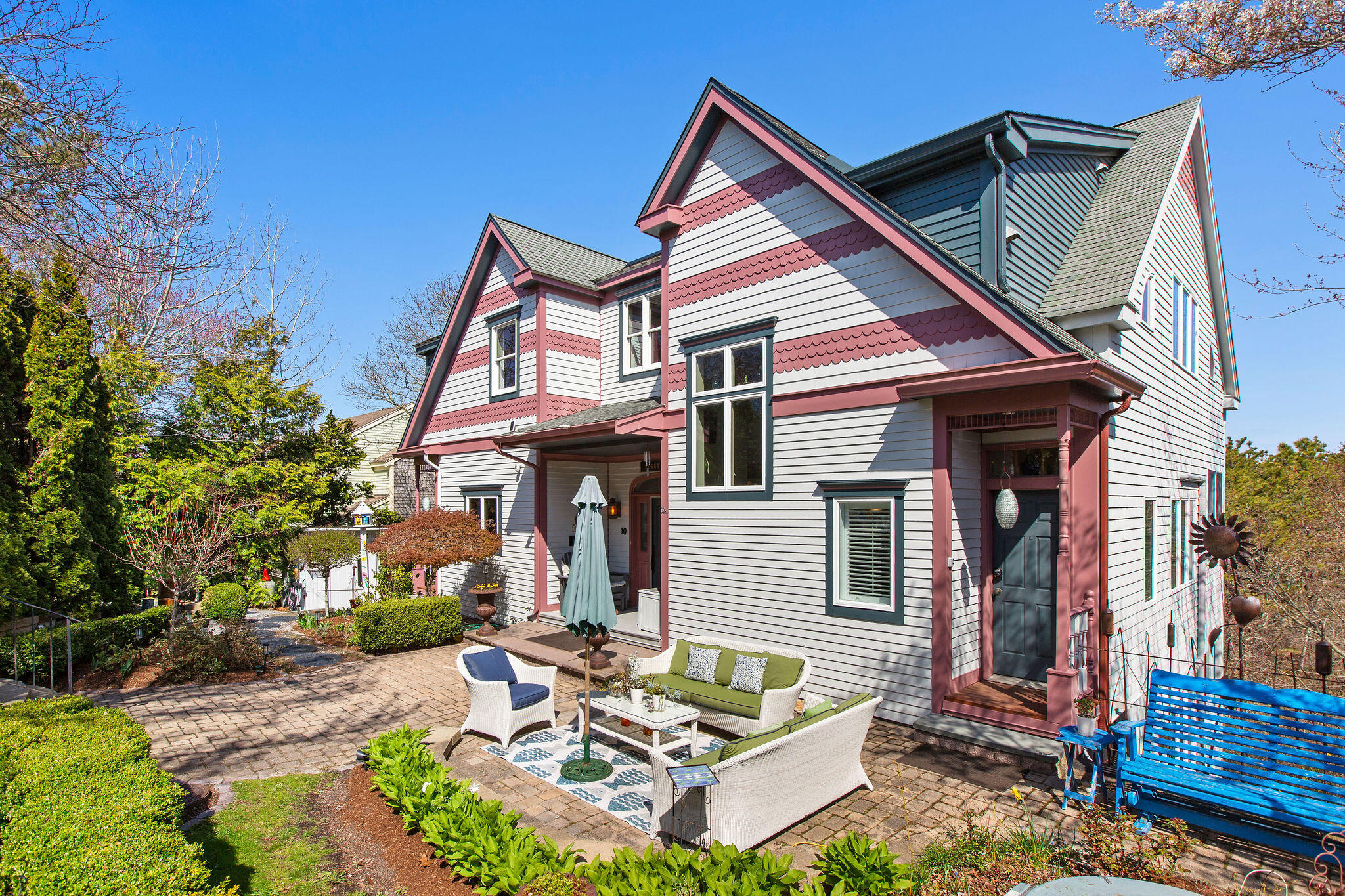 10 Somerset Road Provincetown, MA 02657 - Photo 3 of 50 10SomersetRd-12