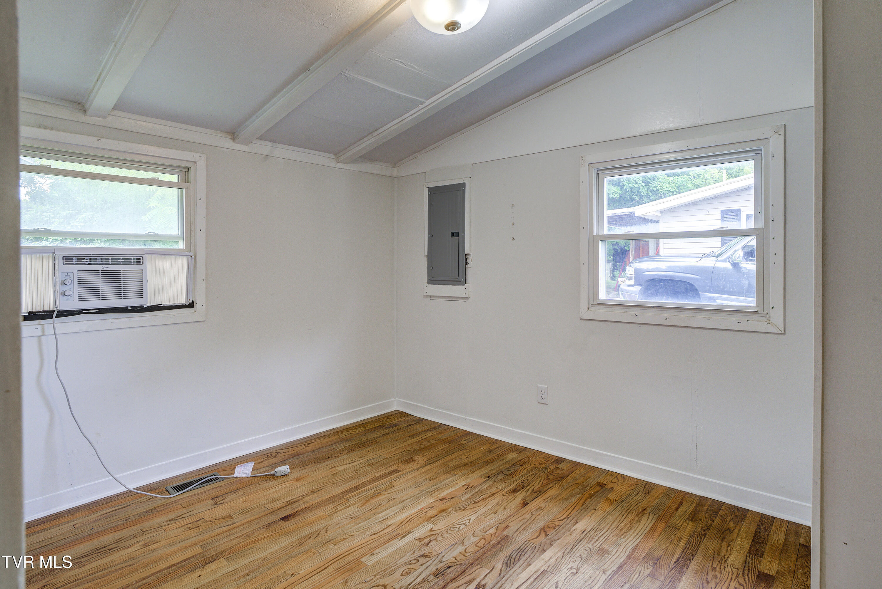 612 Trudy Street Elizabethton, TN 37643 - Photo 18 of 22 Trudy--16