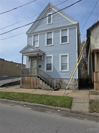 $104,500 | 722 Schuyler Street, Utica, NY 13502