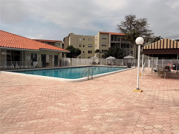 $1,675 | 1800 Southwest 81st Avenue, Unit 1100, North Lauderdale, FL 33068