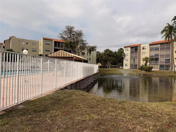 $1,675 | 1800 Southwest 81st Avenue, Unit 1100, North Lauderdale, FL 33068