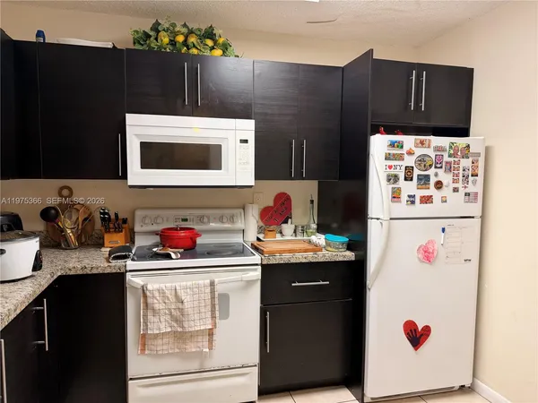 $1,675 | 1800 Southwest 81st Avenue, Unit 1100, North Lauderdale, FL 33068