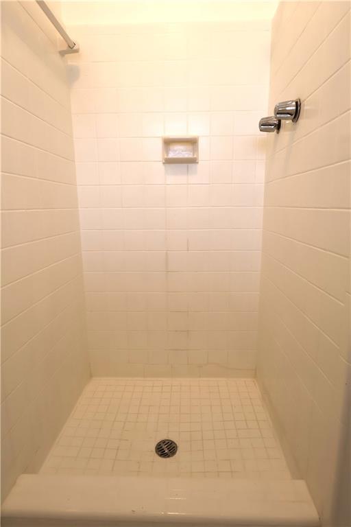 1735 Moonstone Court Decatur, GA 30033 - Photo 15 of 32