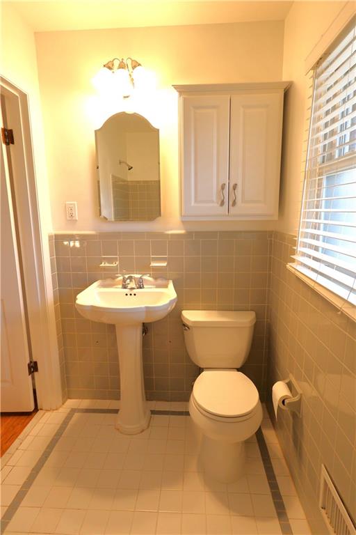 1735 Moonstone Court Decatur, GA 30033 - Photo 18 of 32