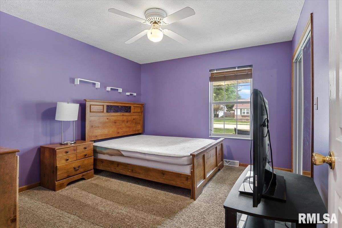 1216 Dani Lane Springfield, IL 62712 - Photo 22 of 32