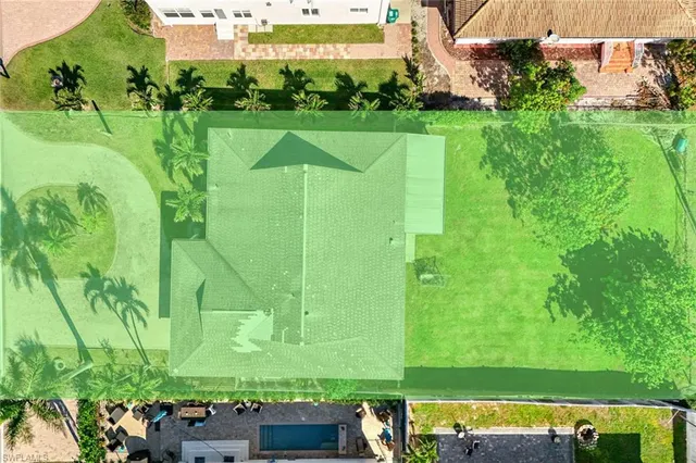 a view of an outdoor space