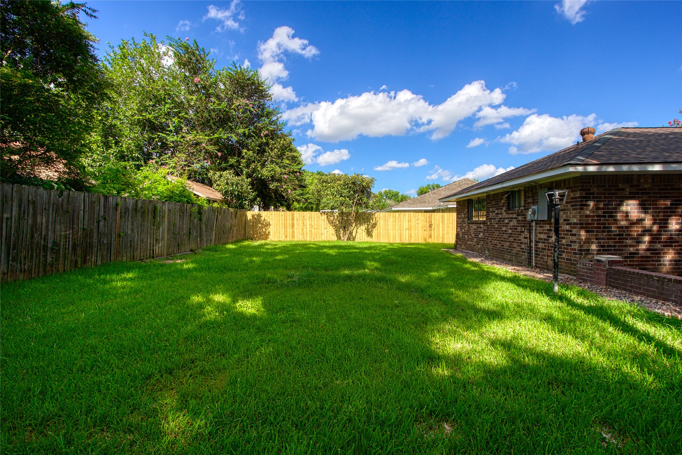 7410 Sawmill Trail Houston, TX 77040 - Photo 16 of 17 Huge backyard perfect for family gatherings BBQs and more...