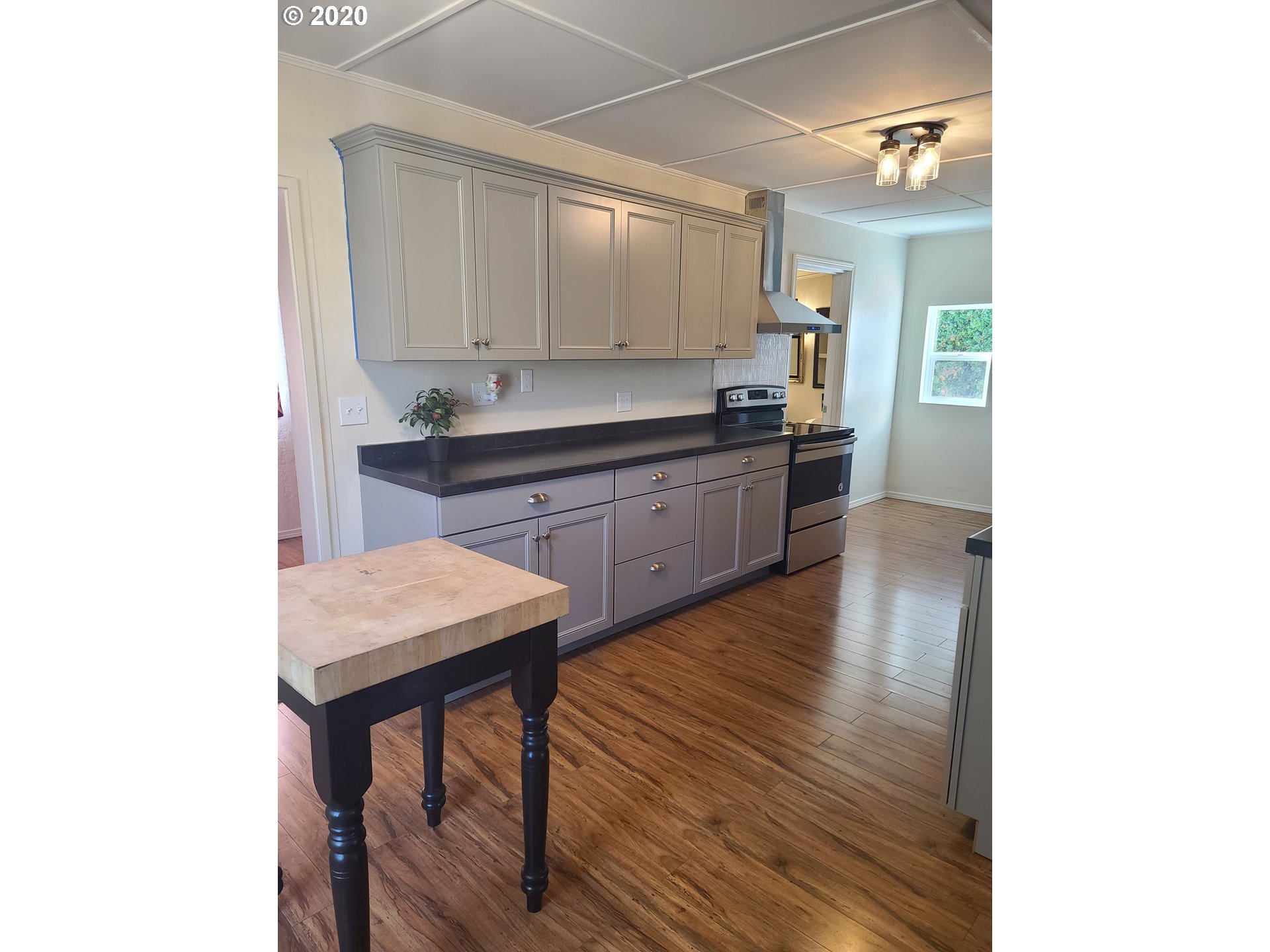 430 Willow Street Myrtle Point, OR 97458 - Photo 3 of 12 Gallery Image 3
