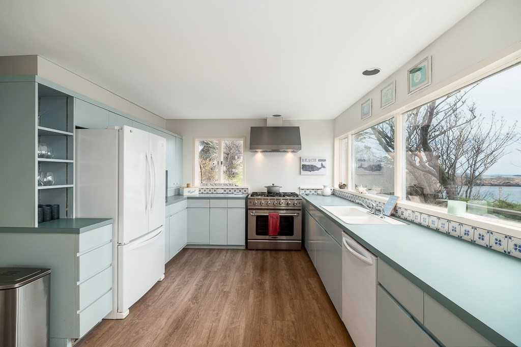 17 Eaglehead Road Manchester, MA 01944 - Photo 15 of 42