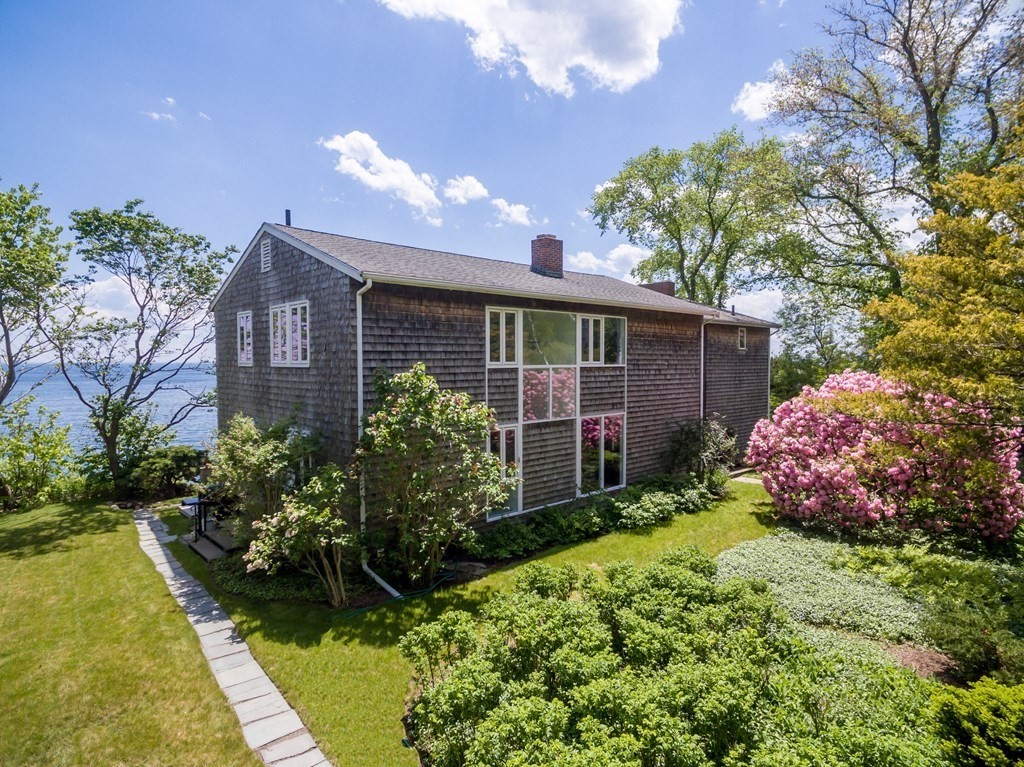 17 Eaglehead Road Manchester, MA 01944 - Photo 2 of 42