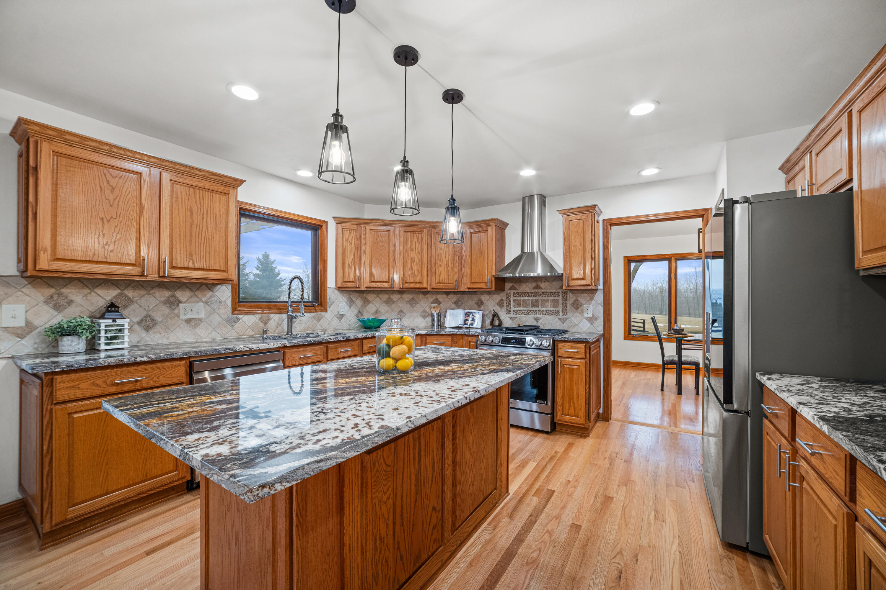 Gorgeous Granite Counters!