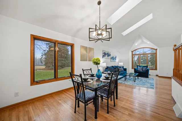 $560,000 | 3504 Canada Goose Crossing, Racine, WI 53403