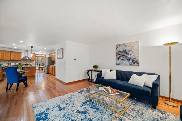 $560,000 | 3504 Canada Goose Crossing, Racine, WI 53403