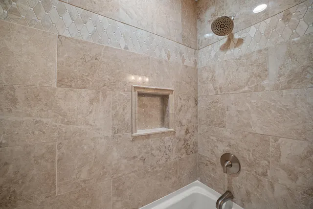 $560,000 | 3504 Canada Goose Crossing, Racine, WI 53403