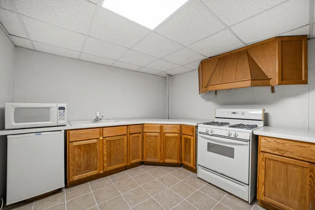 $560,000 | 3504 Canada Goose Crossing, Racine, WI 53403