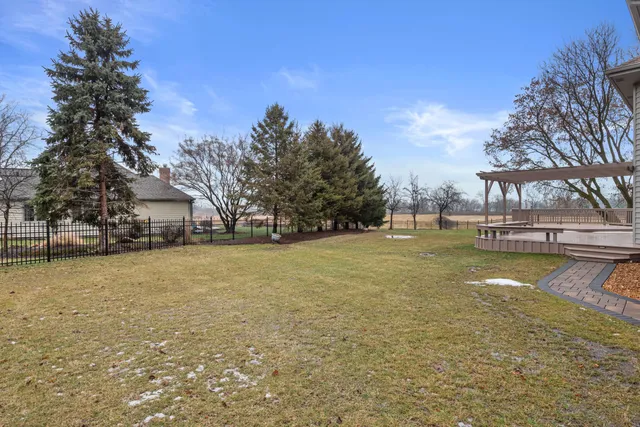 $560,000 | 3504 Canada Goose Crossing, Racine, WI 53403