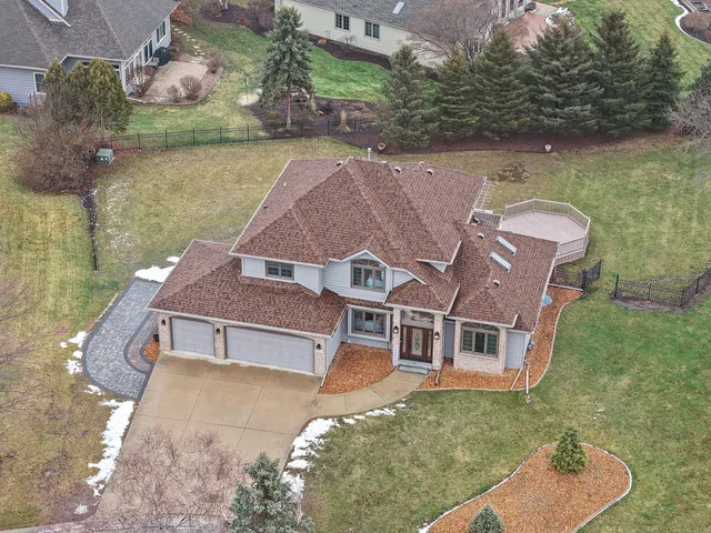 $560,000 | 3504 Canada Goose Crossing, Racine, WI 53403