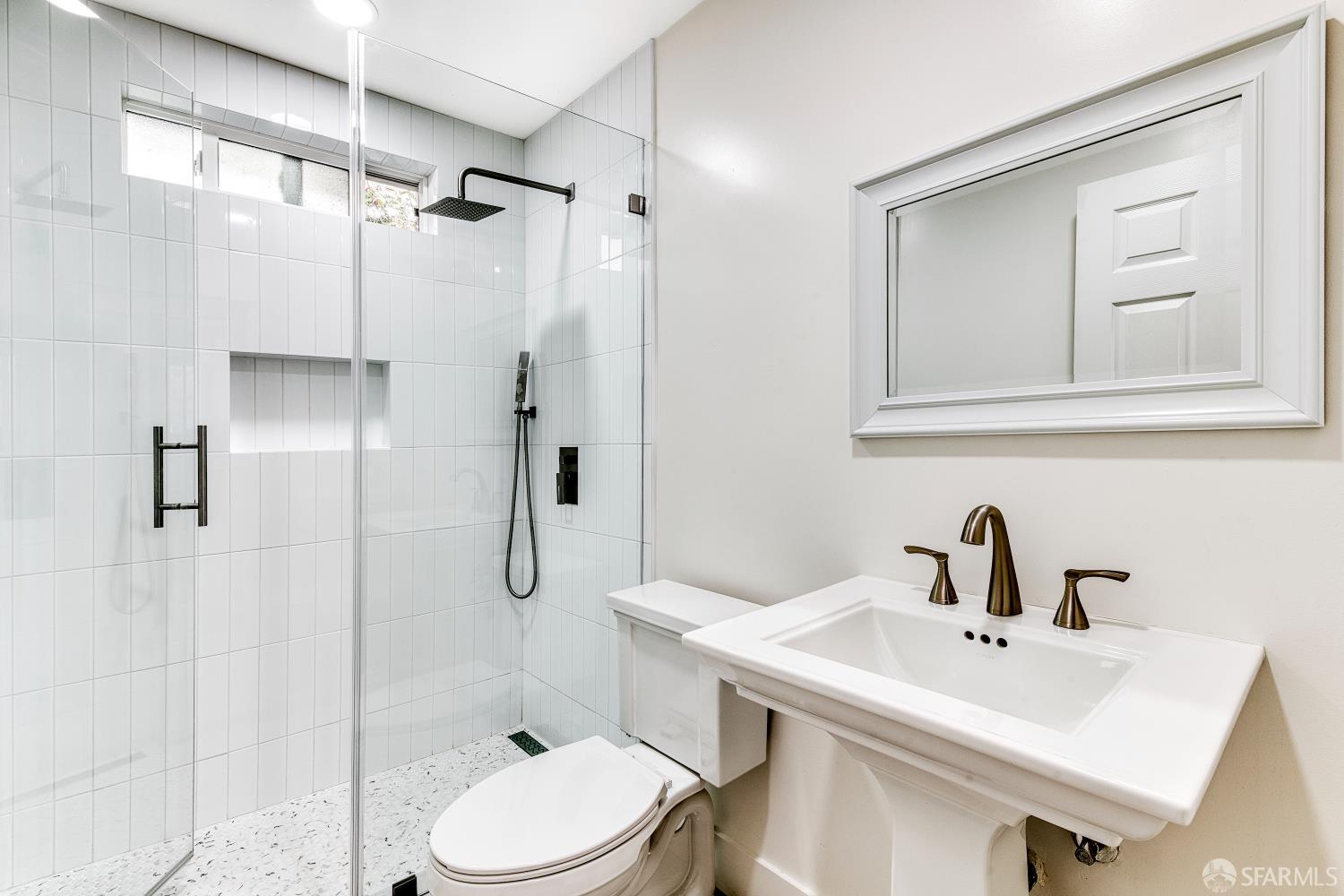 401 Silver Avenue Richmond, CA 94801 - Photo 14 of 29