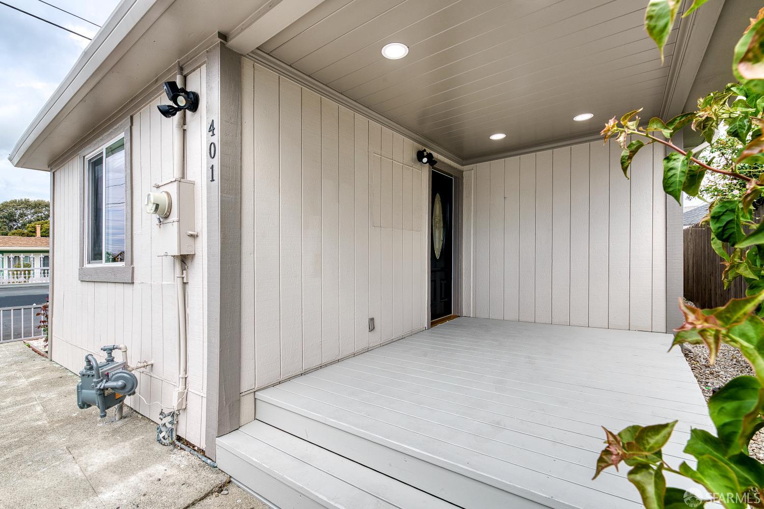 401 Silver Avenue Richmond, CA 94801 - Photo 5 of 29