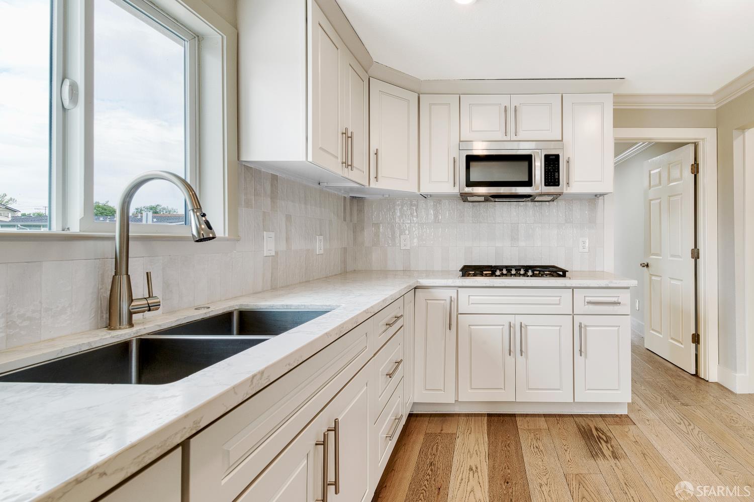 401 Silver Avenue Richmond, CA 94801 - Photo 10 of 29