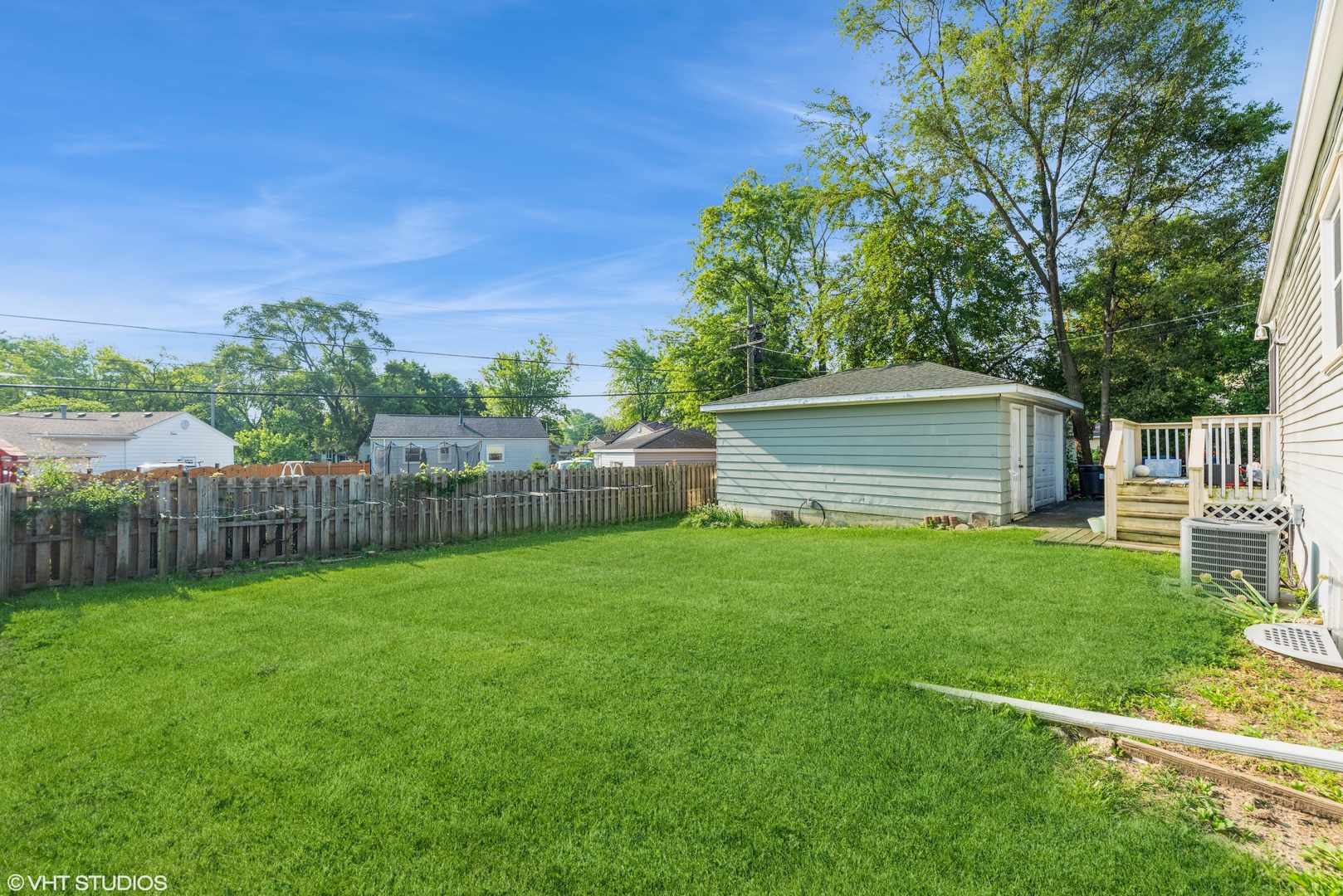 2241 Shawnee Road Waukegan, IL 60087 - Photo 11 of 11 Gallery Image 11