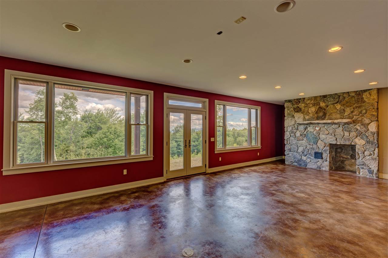 92 Summit Road New London, NH 03257 - Photo 22 of 33 Gallery Image 22