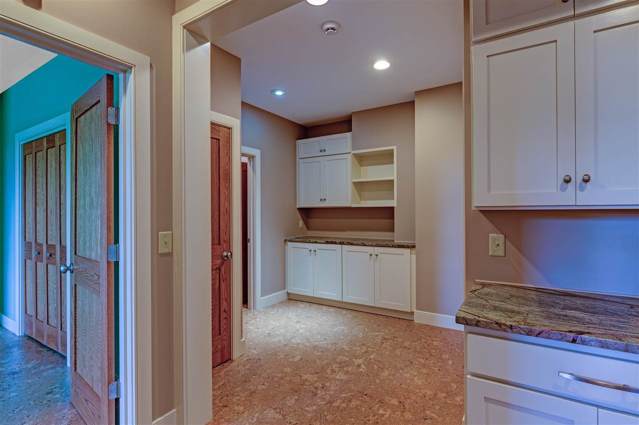 92 Summit Road New London, NH 03257 - Photo 28 of 33 Gallery Image 28