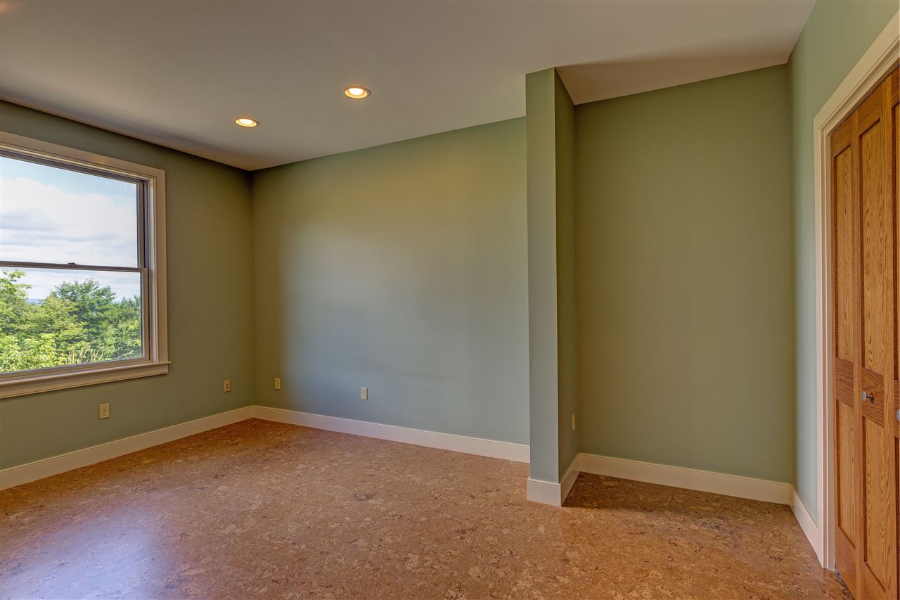 92 Summit Road New London, NH 03257 - Photo 29 of 33 Gallery Image 29