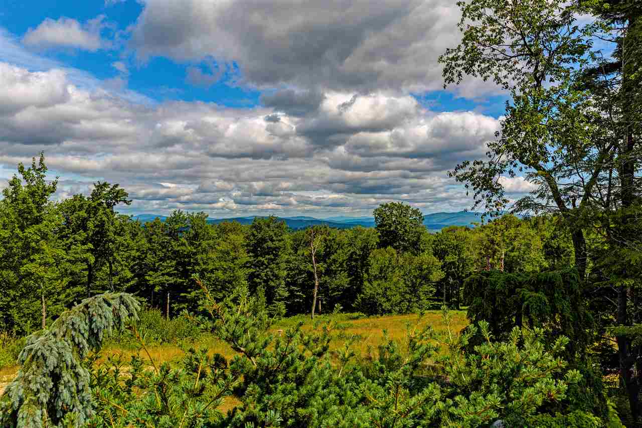 92 Summit Road New London, NH 03257 - Photo 4 of 33 Gallery Image 4