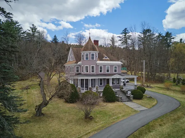 $649,900 | 3 Fisher Place, Claremont, NH 03743