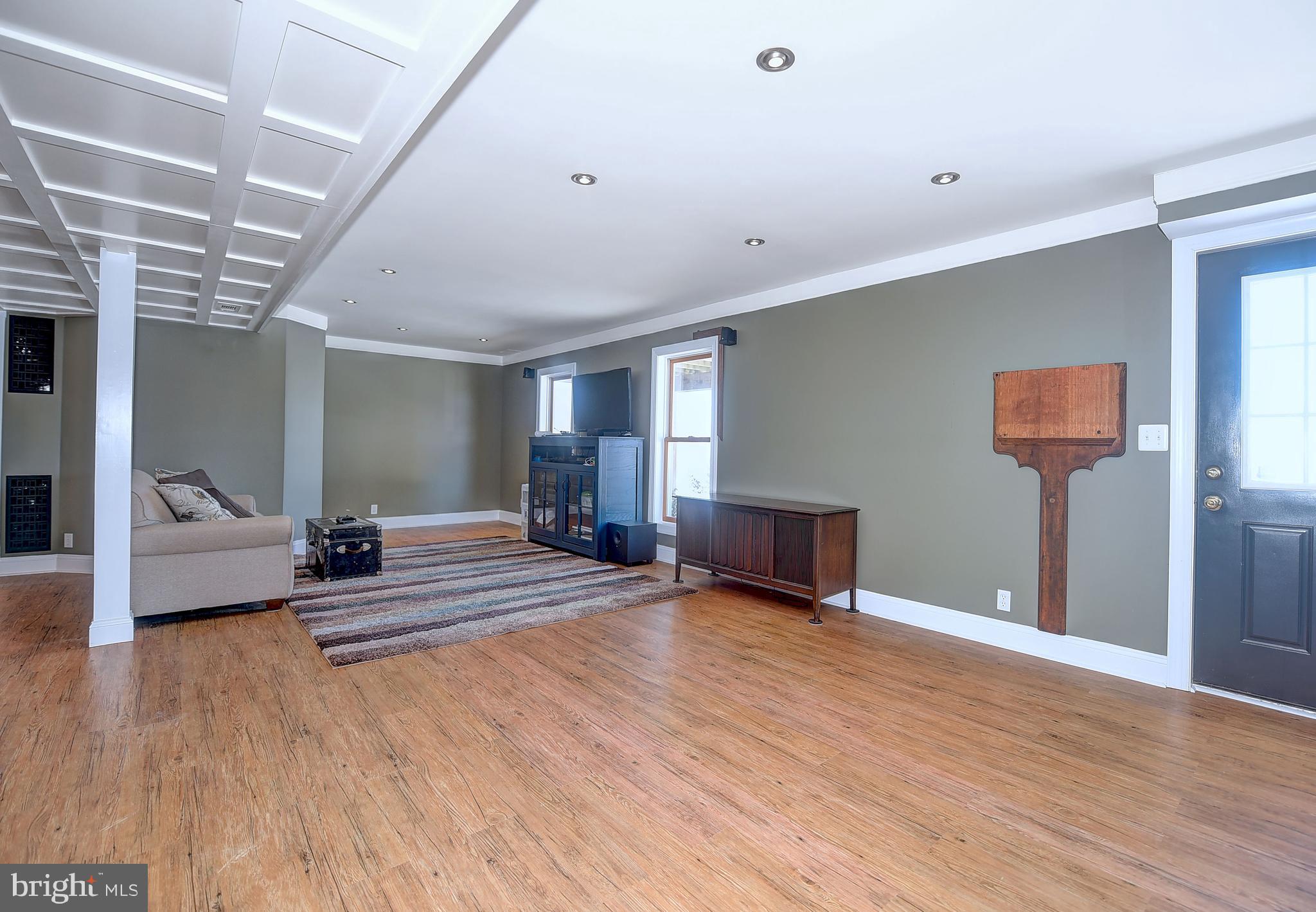 2523 Urey Road White Hall, MD 21161 - Photo 4 of 52 Gallery Image 4