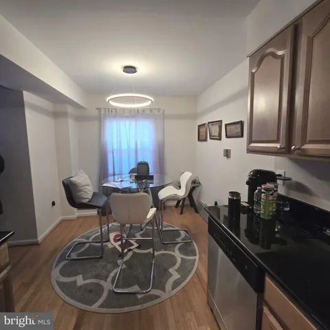 $2,200 | 3336 Spring Lane, Unit A26, Falls Church, VA 22041