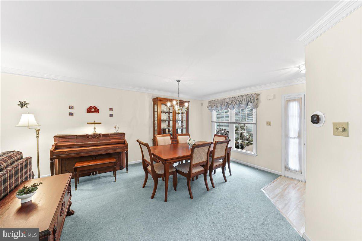 402 Sumner Way West Chester, PA 19382 - Photo 5 of 33 Dining room and front area of first floor