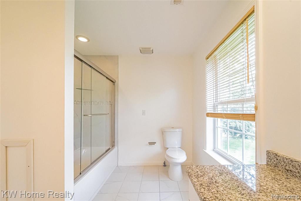6914 Halyard Road Bloomfield Hills, MI 48301 - Photo 27 of 44