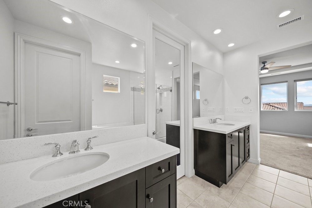 20752 Spruce Circle Porter Ranch, CA 91326 - Photo 37 of 66 Gallery Image 37