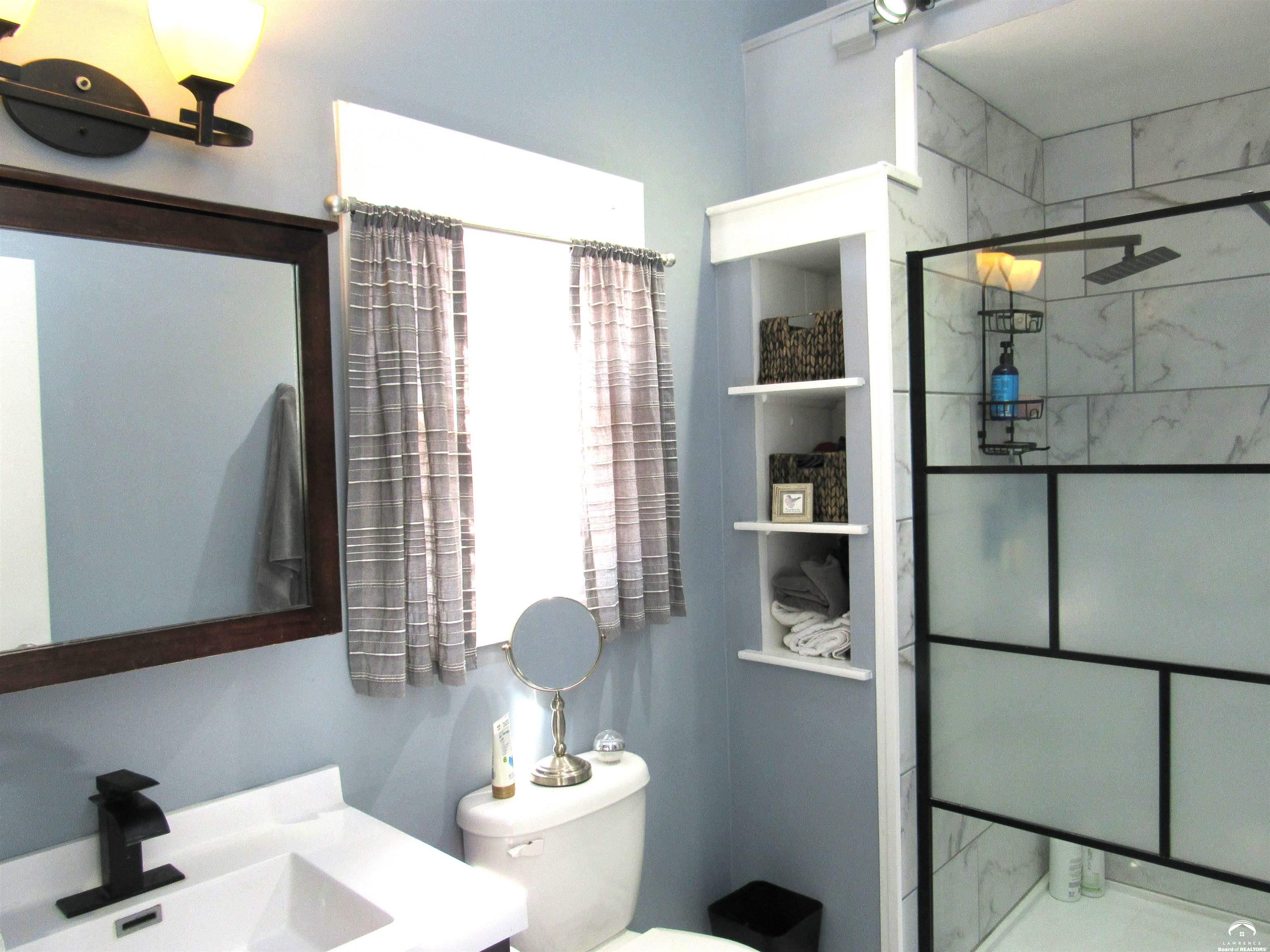 1901 North 600 Road Baldwin City, KS 66006 - Photo 33 of 49