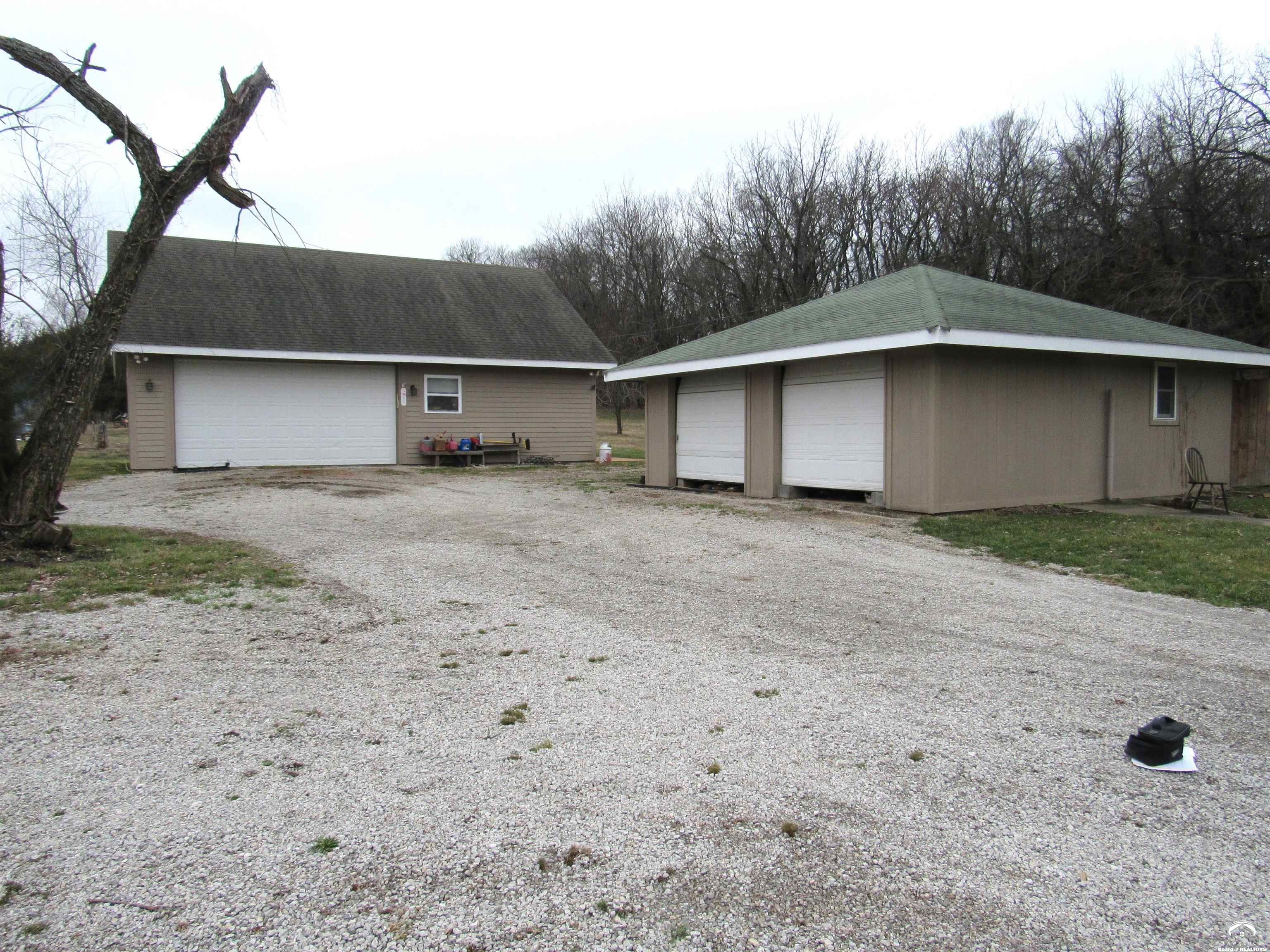 1901 North 600 Road Baldwin City, KS 66006 - Photo 4 of 49