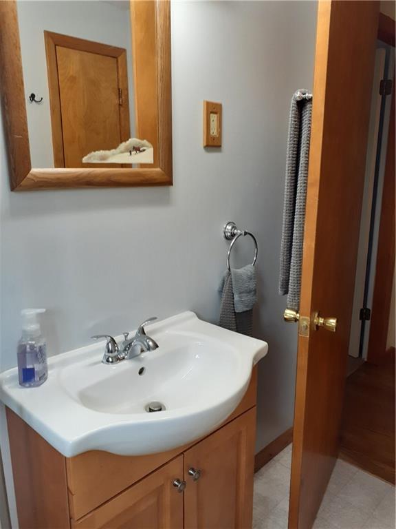 802 South Pike Road Sarver, PA 16055 - Photo 12 of 22