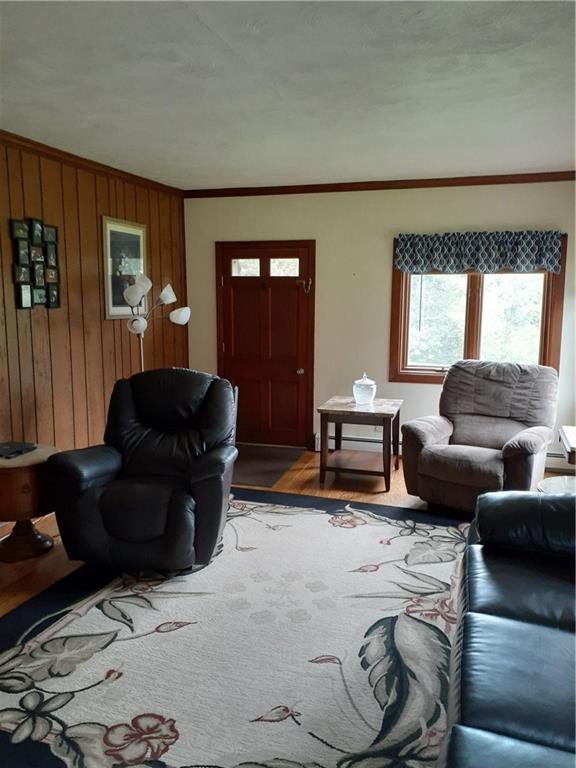 802 South Pike Road Sarver, PA 16055 - Photo 9 of 22 Living room