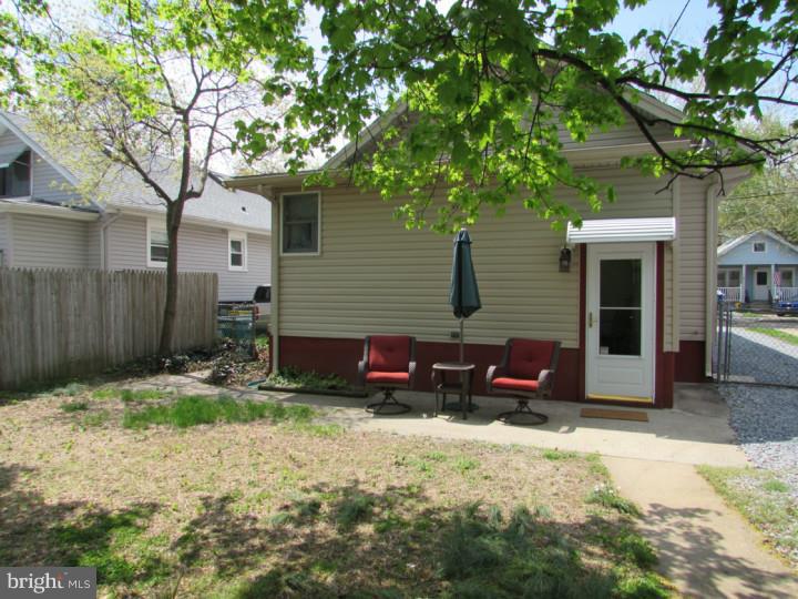 206 Paine Street Riverside, NJ 08075 - Photo 16 of 22 Exterior Back