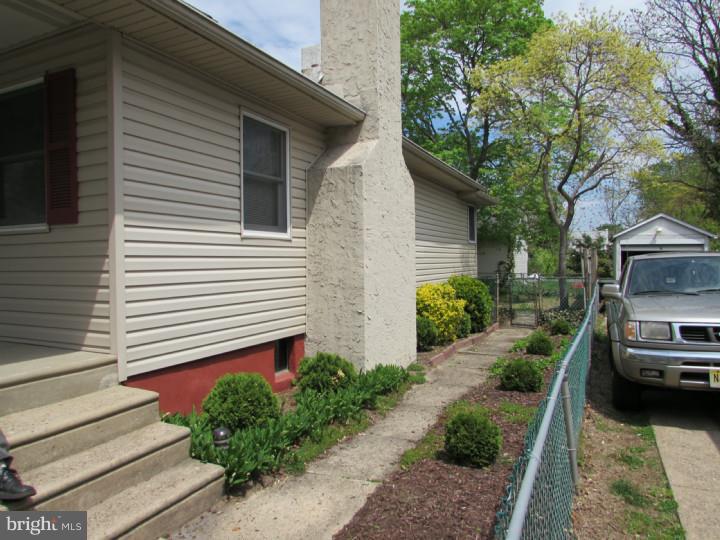 206 Paine Street Riverside, NJ 08075 - Photo 20 of 22 Exterior Side
