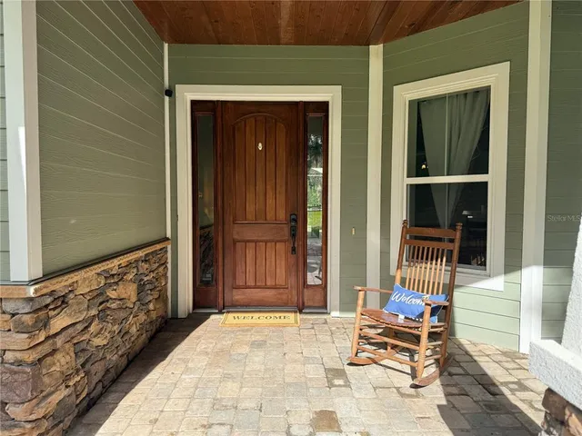a view of entrance door of the house