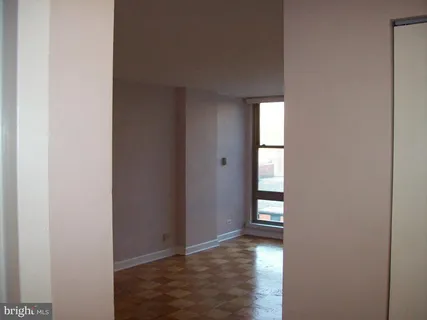 $2,100 | 1260 21st Street Northwest, Unit 701, Washington, DC 20036