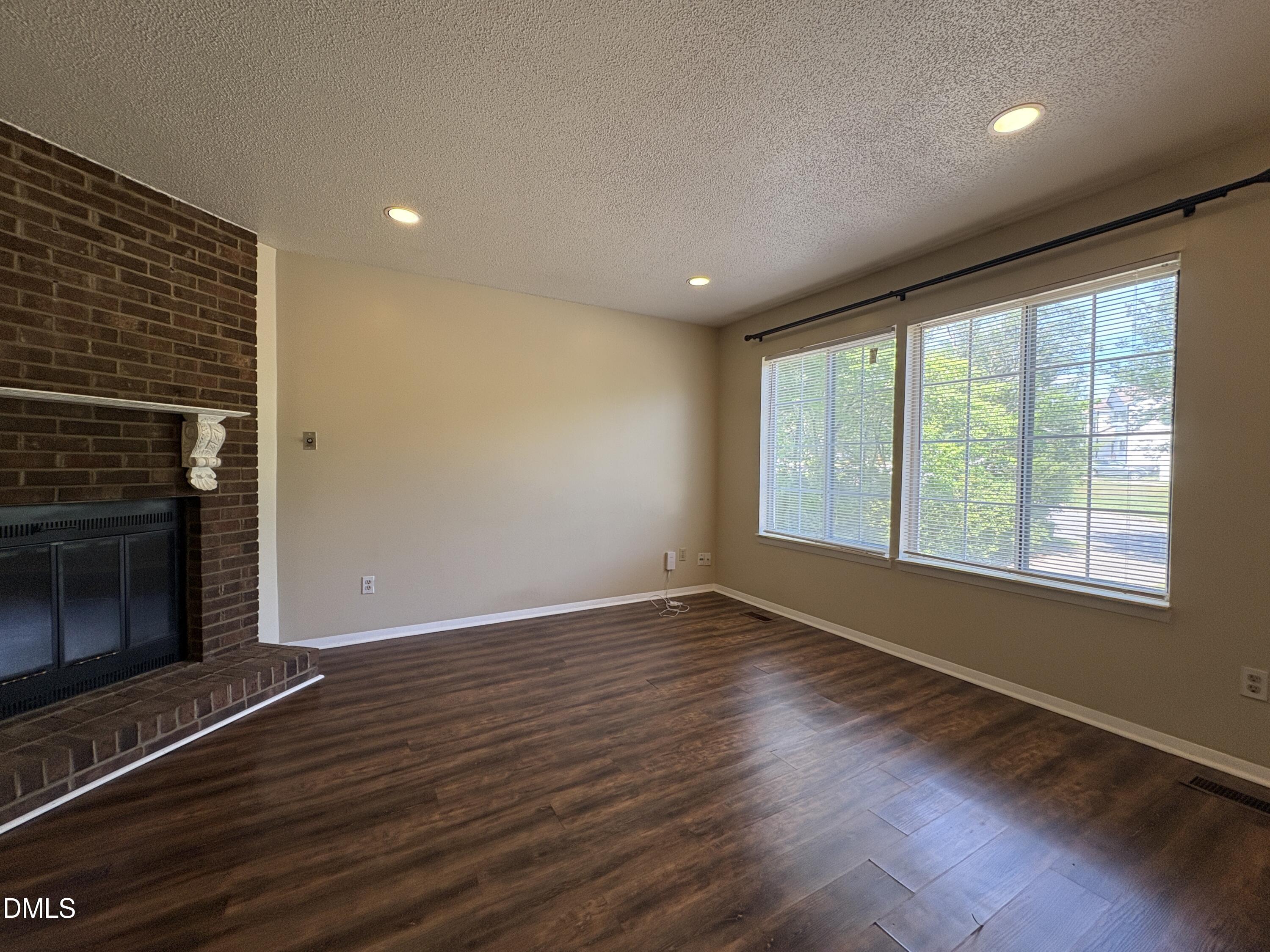 3107 Quinley Place Raleigh, NC 27604 - Photo 7 of 21 IMG_9318