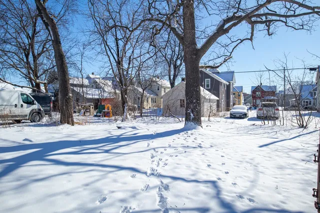 $379,800 | 751 Woodland Avenue, Oshkosh, WI 54901