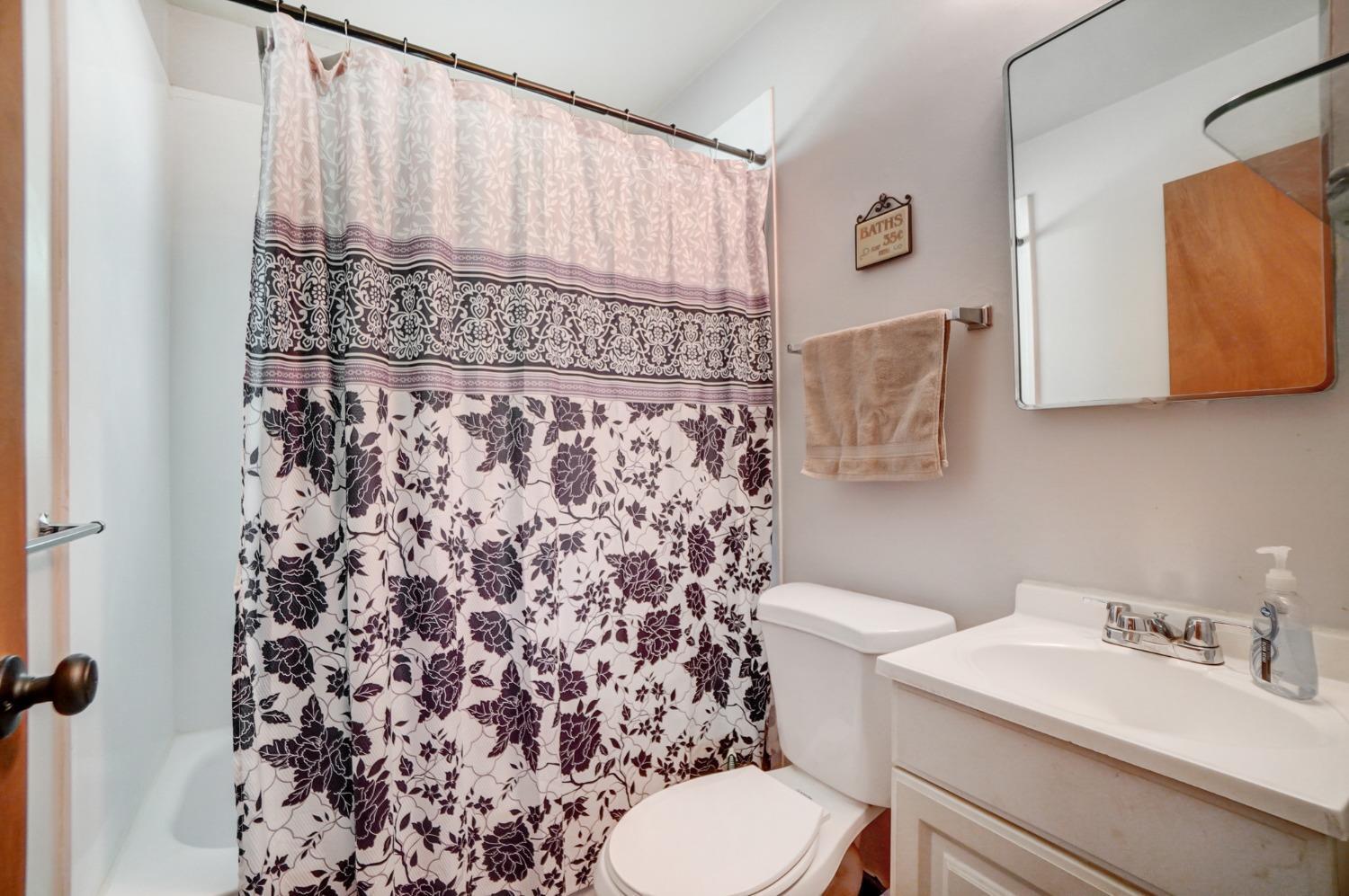 11459 Kenn Road Forest Park, OH 45240 - Photo 15 of 27