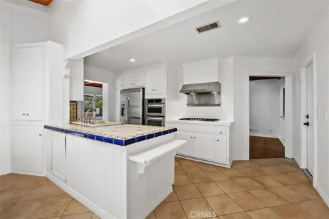 $2,199,000 | 3191 Bonn Drive, Laguna Beach, CA 92651