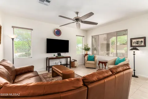 $410,000 | 1648 Horned Lark Drive, Green Valley, AZ 85614