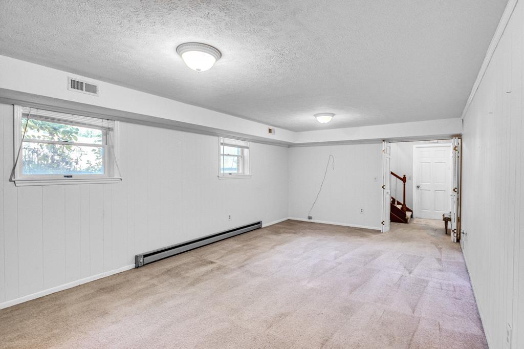 19617 Stone Mountain Road Abingdon, VA 24210 - Photo 26 of 41 Gallery Image 26